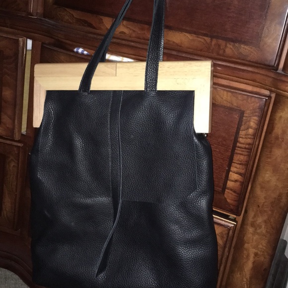 Atribut Handbag - Picture 2 of 3